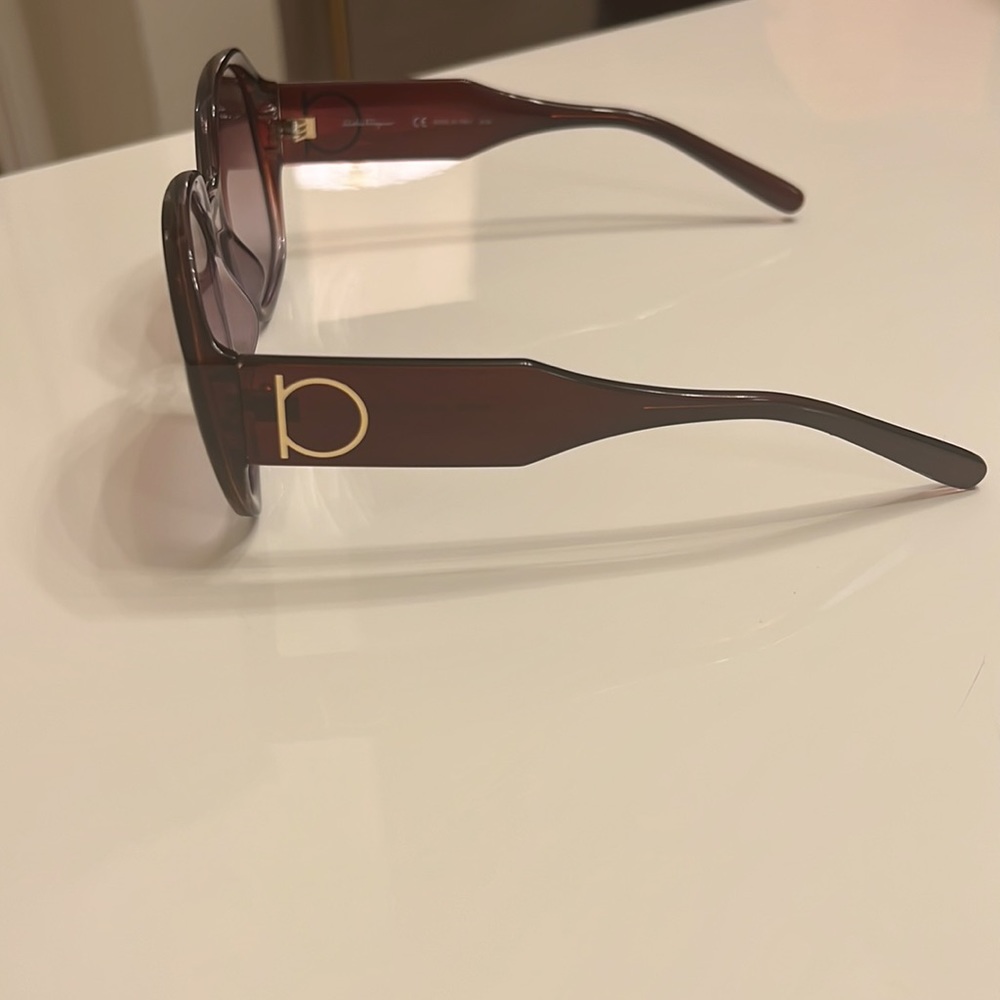 Salvatore Ferragamo™ - Picture 4 of 7